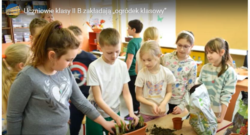 Read more about the article Uczniowie klasy II B zakładają „ogródek klasowy”.